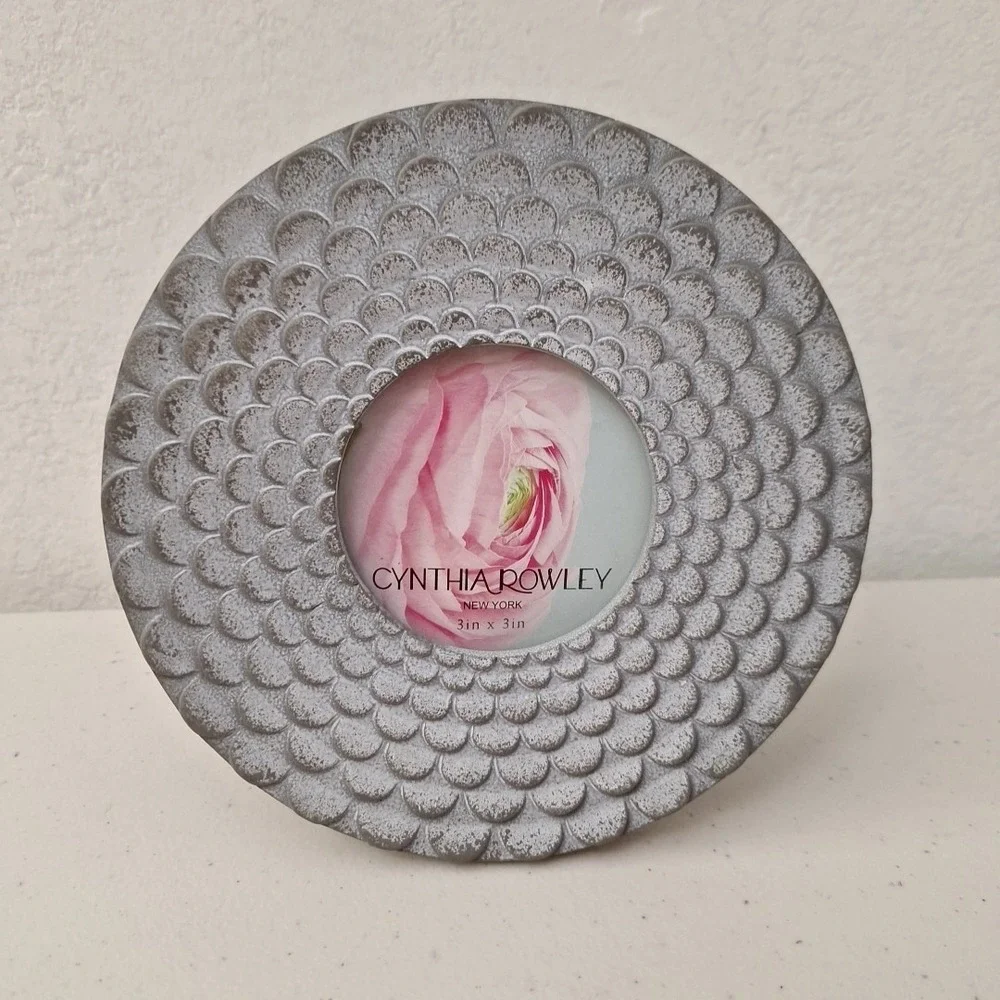 Cynthia Rowley New York Solid Stone Floral Circle Photo Picture Frame 3x3 NEW